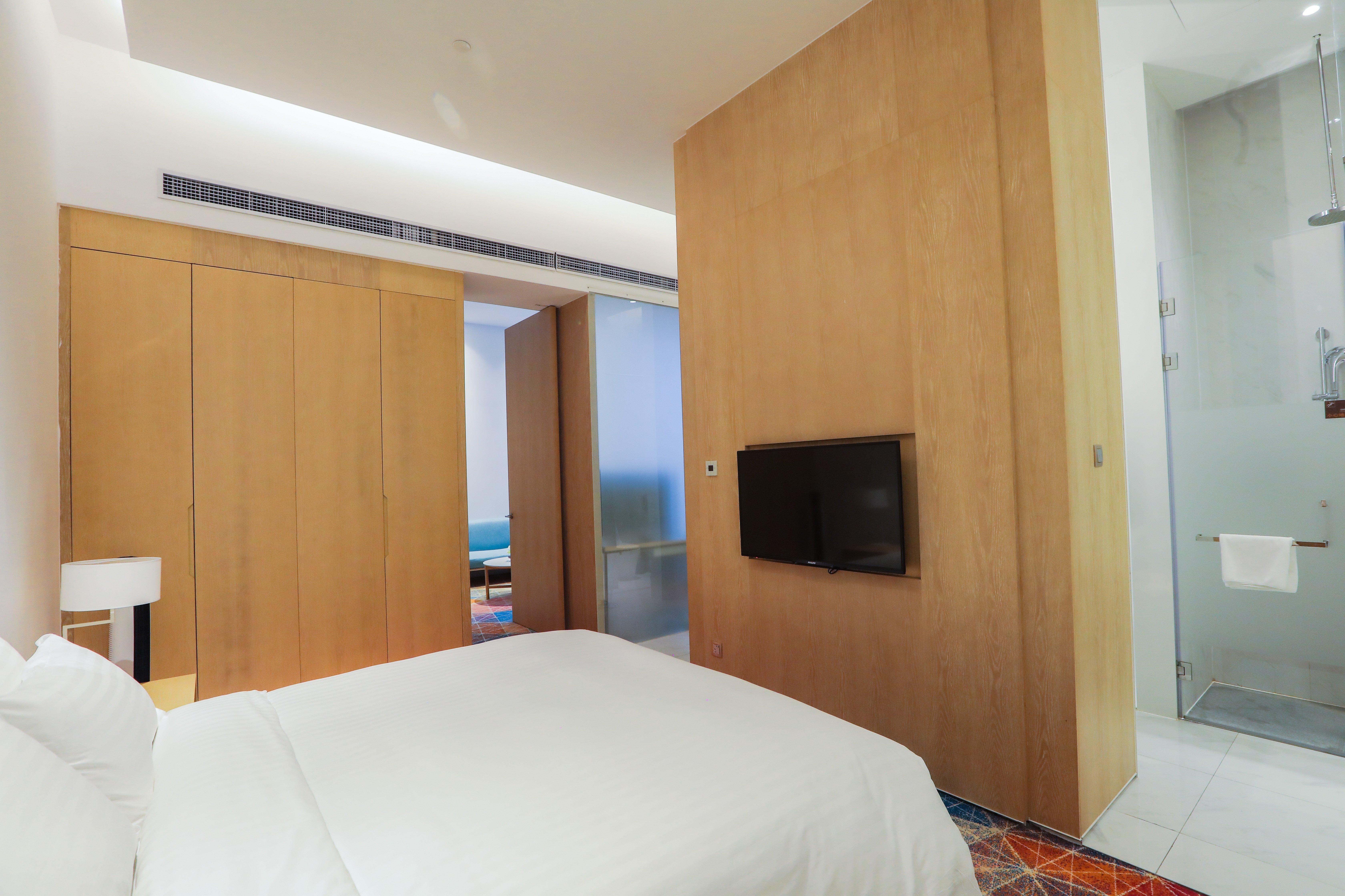 Holiday Inn Express Shanghai Songjiang Fangta By Ihg Exterior photo
