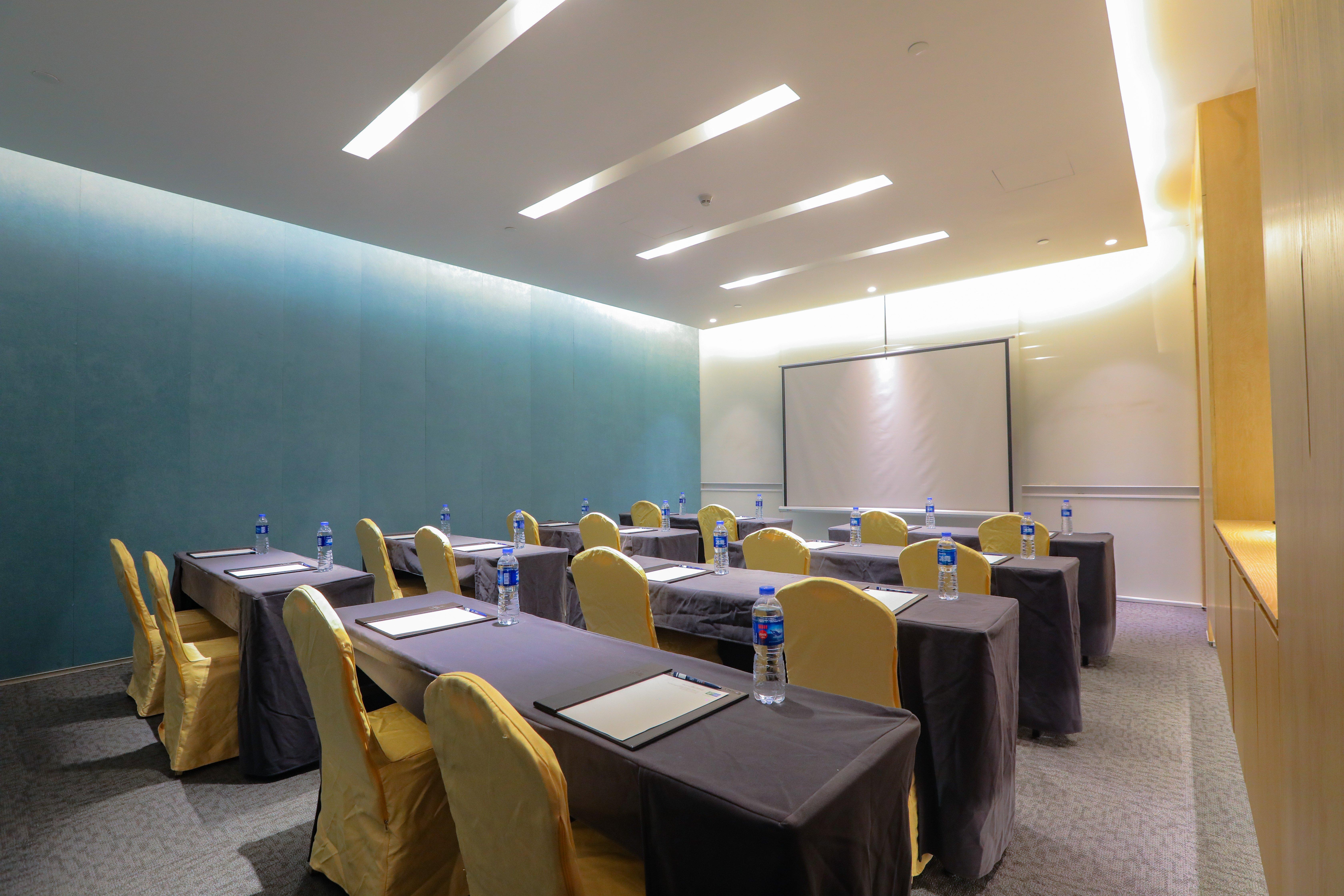 Holiday Inn Express Shanghai Songjiang Fangta By Ihg Exterior photo